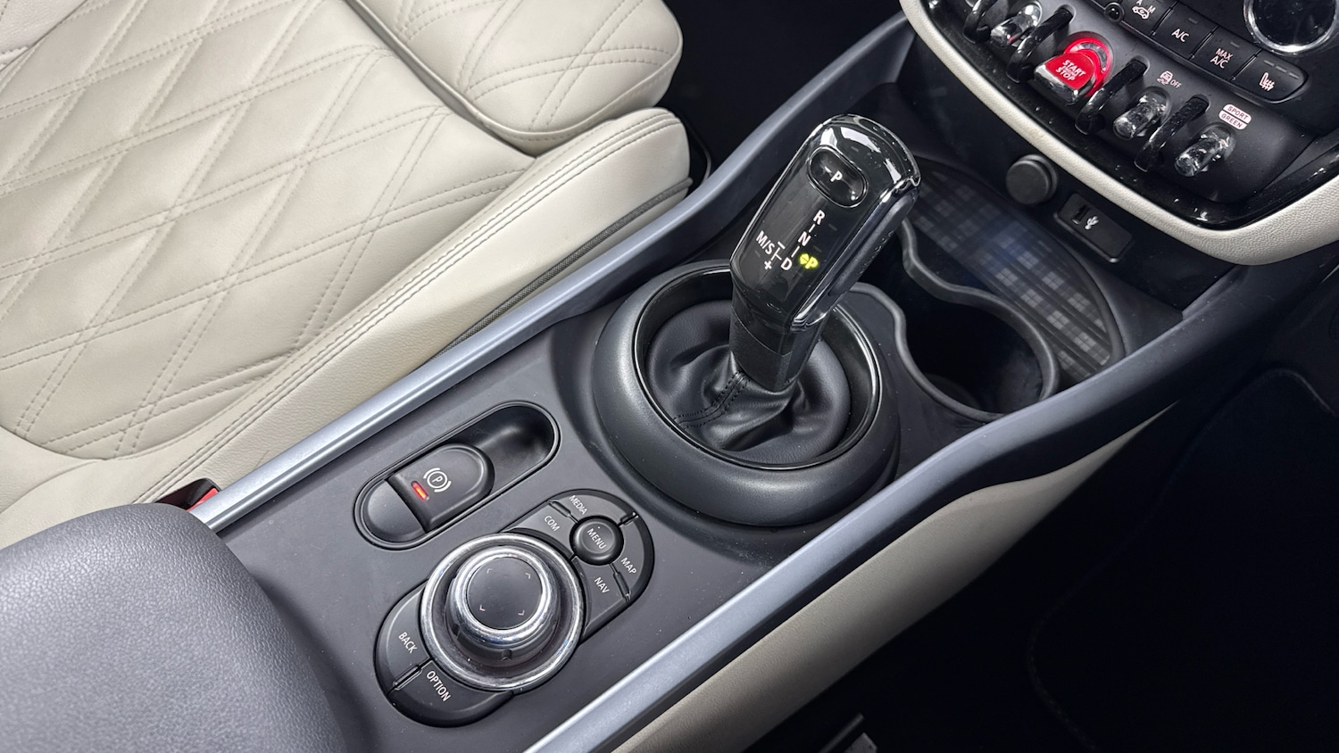 Used MINI Clubman 2023 for sale - 76741038: Photo 10