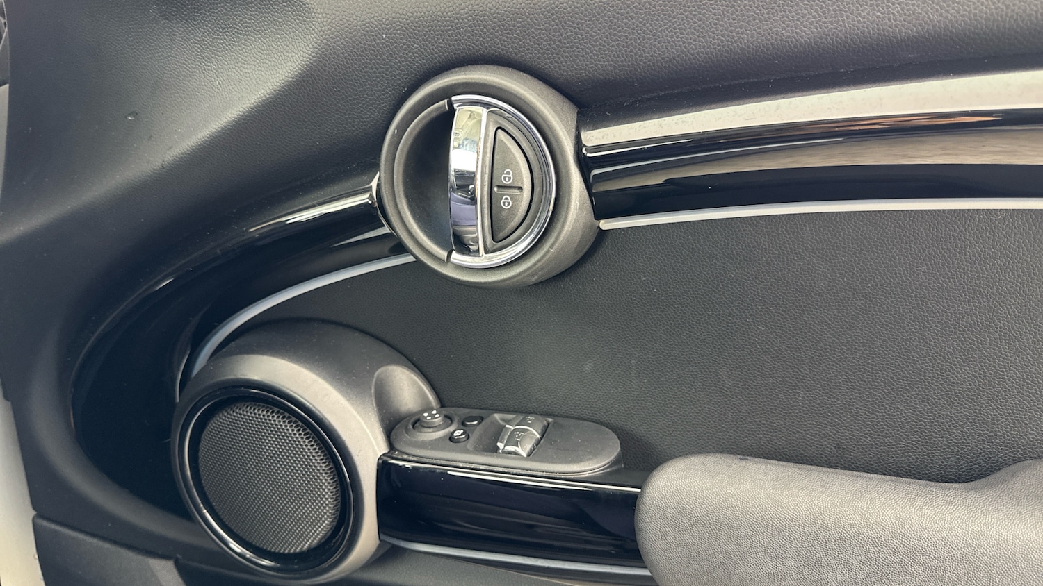 Used MINI Hatch 2023 for sale - 77776152: Photo 20