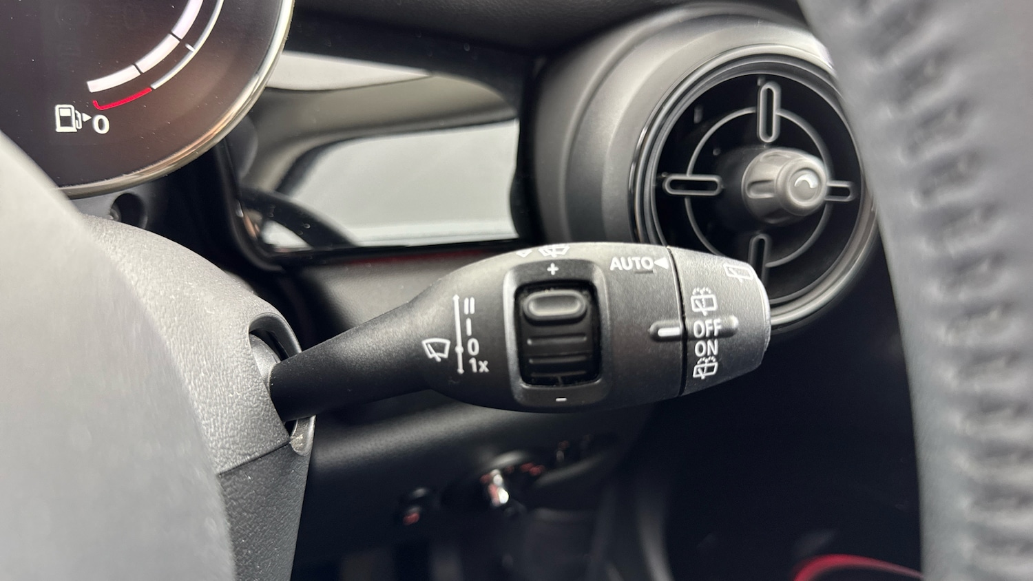 Used MINI Hatch 2023 for sale - 77776152: Photo 40