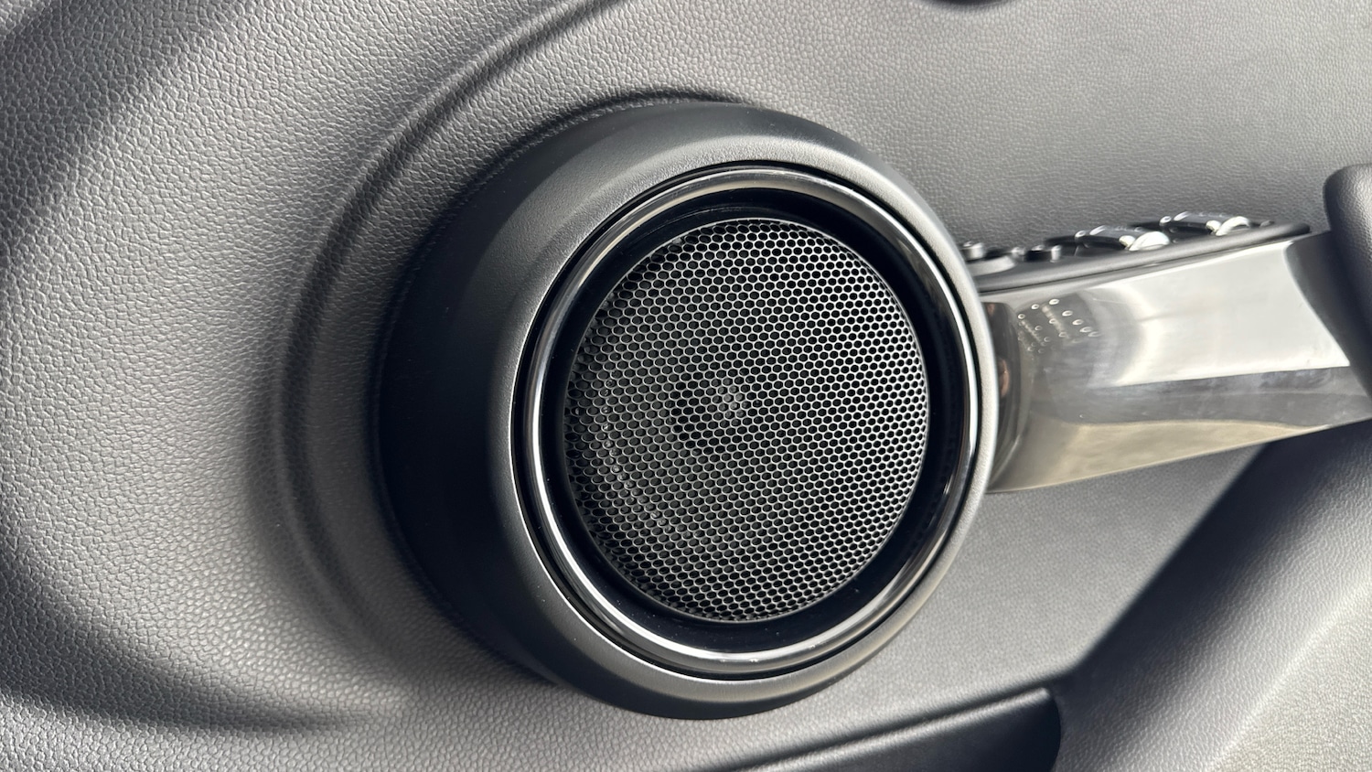 Used MINI Hatch 2019 for sale - 76412340: Photo 30