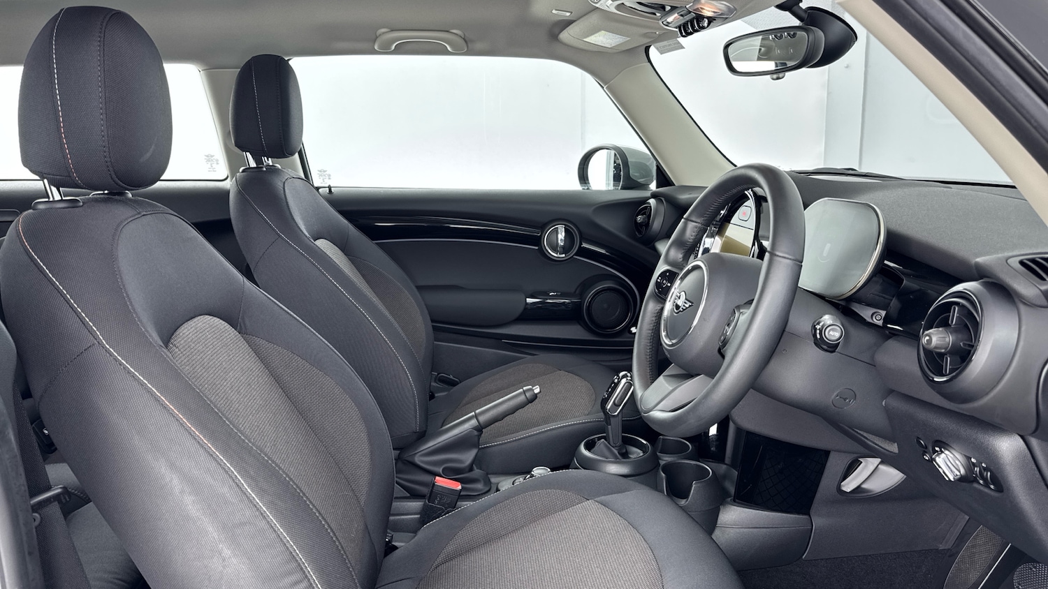 Used MINI Hatch 2022 for sale - 76831552: Photo 11