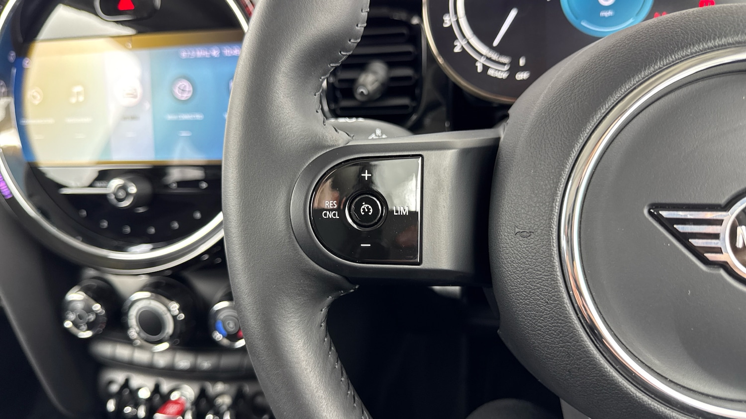 Used MINI Hatch 2022 for sale - 76831552: Photo 17