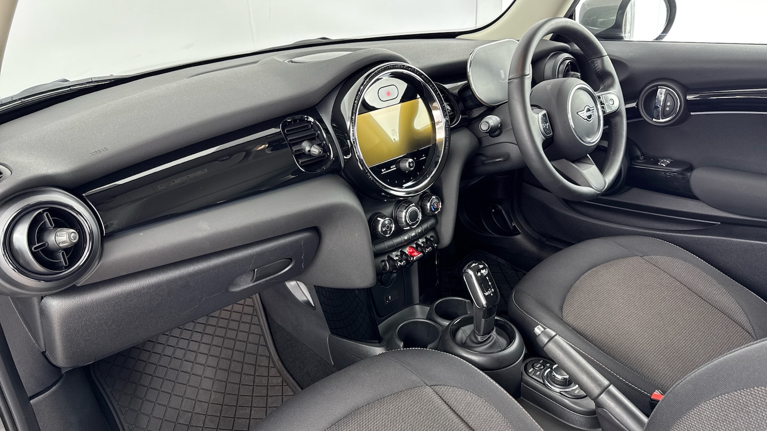 Used MINI Hatch 2022 for sale - 76831552: Photo 7