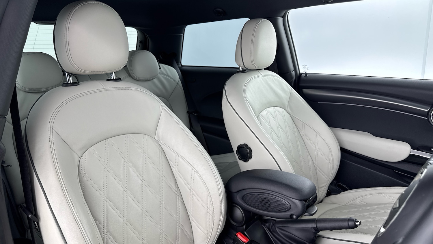 Used MINI Hatch 2022 for sale - 76784805: Photo 26