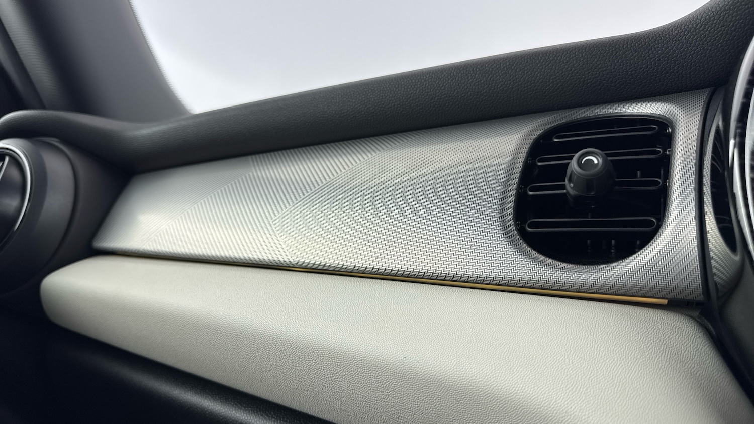 Used MINI Hatch 2022 for sale - 76784805: Photo 30