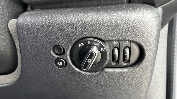 Used MINI Hatch 2022 for sale - 76129285: Photo 31