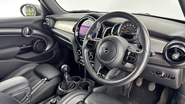Used MINI Hatch 2022 for sale - 76129285: Photo 6