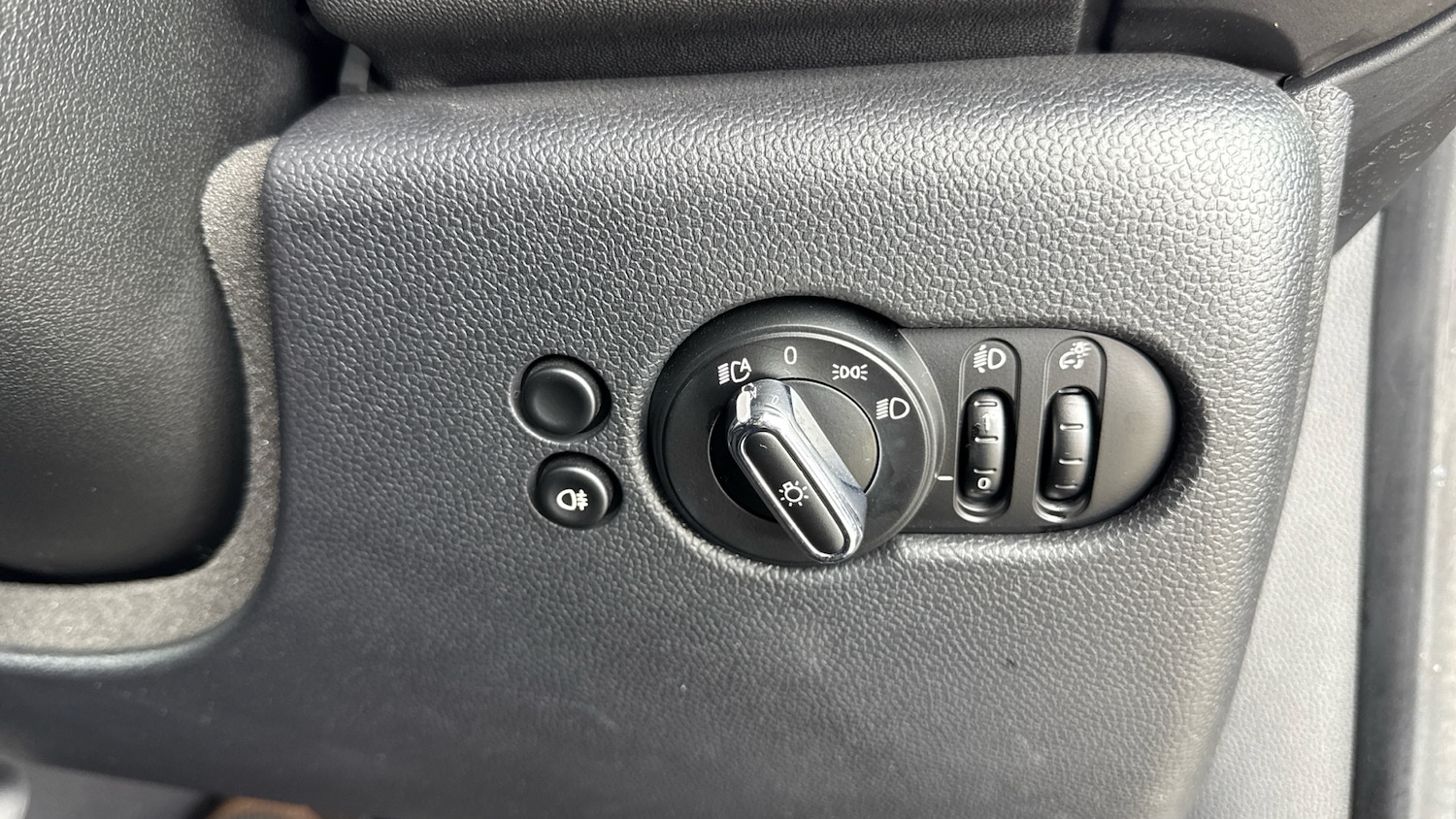 Used MINI Hatch 2022 for sale - 76534286: Photo 31