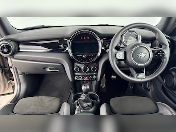 Used MINI Hatch 2022 for sale - 76534286: Photo