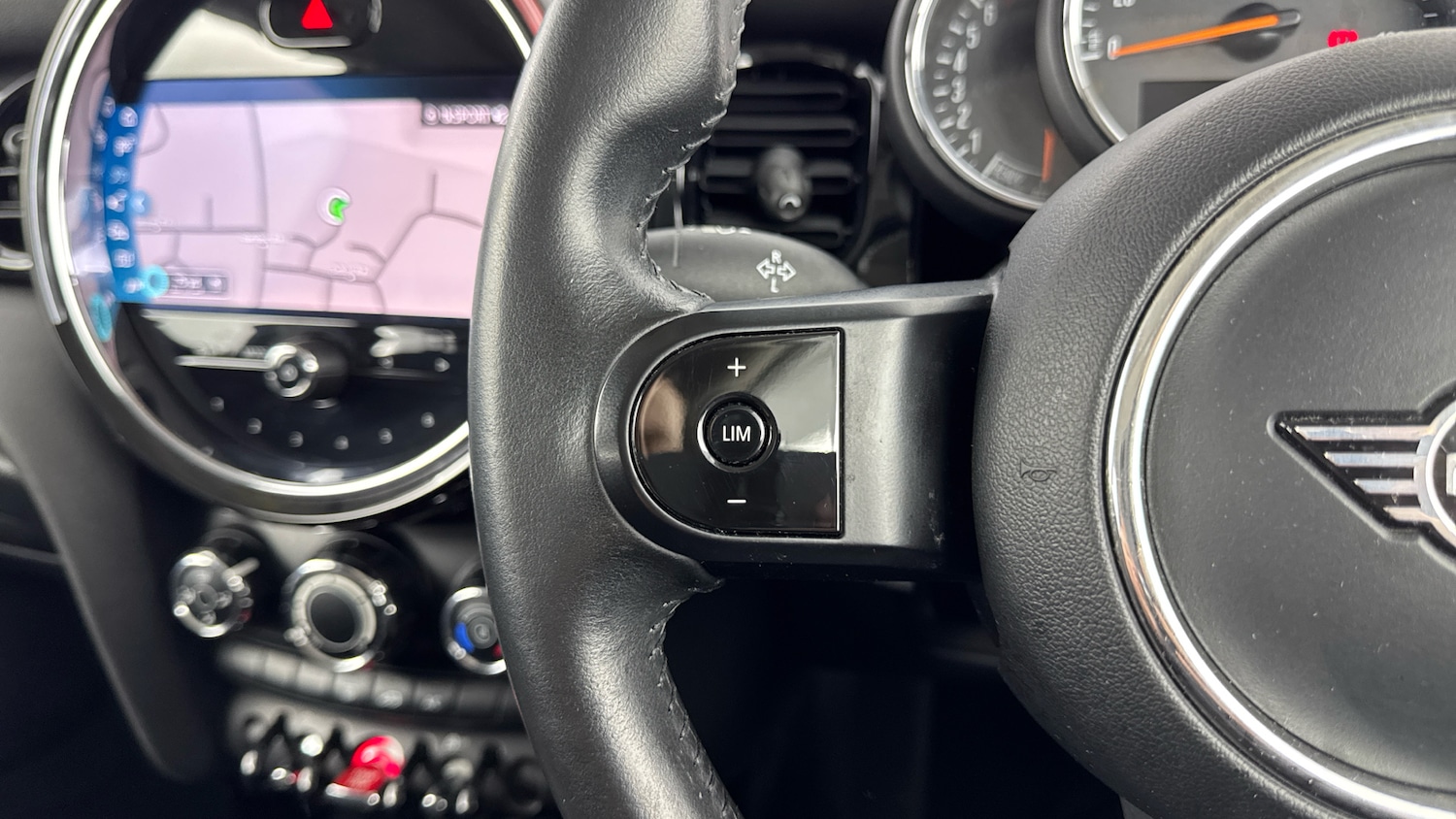 Used MINI Hatch 2021 for sale - 76357763: Photo 17