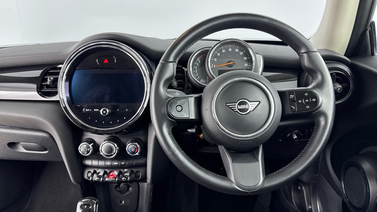 Used MINI Hatch 2021 for sale - 76357763: Photo 5