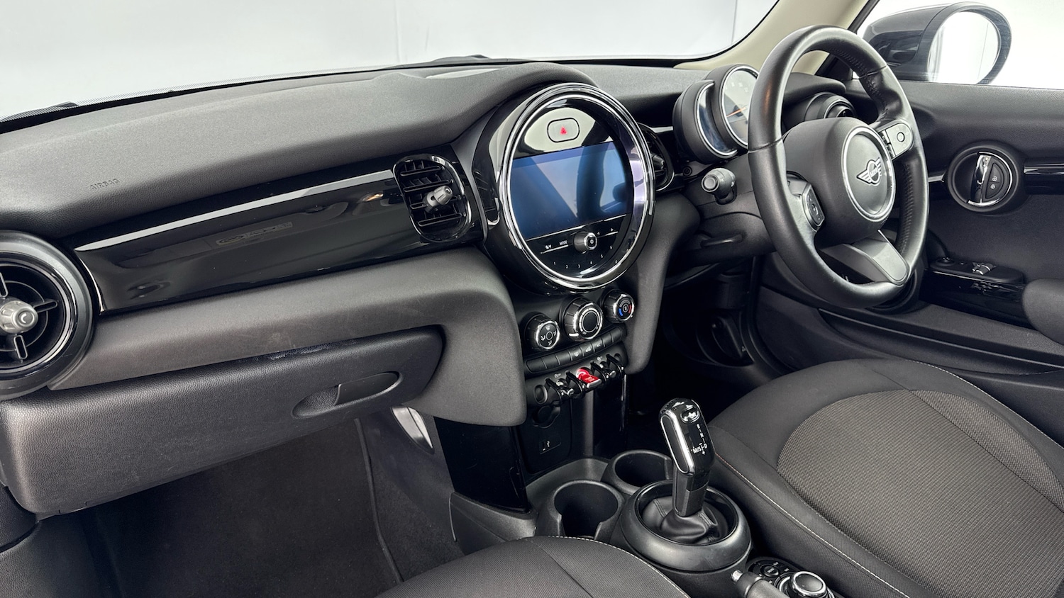 Used MINI Hatch 2021 for sale - 76357763: Photo 7