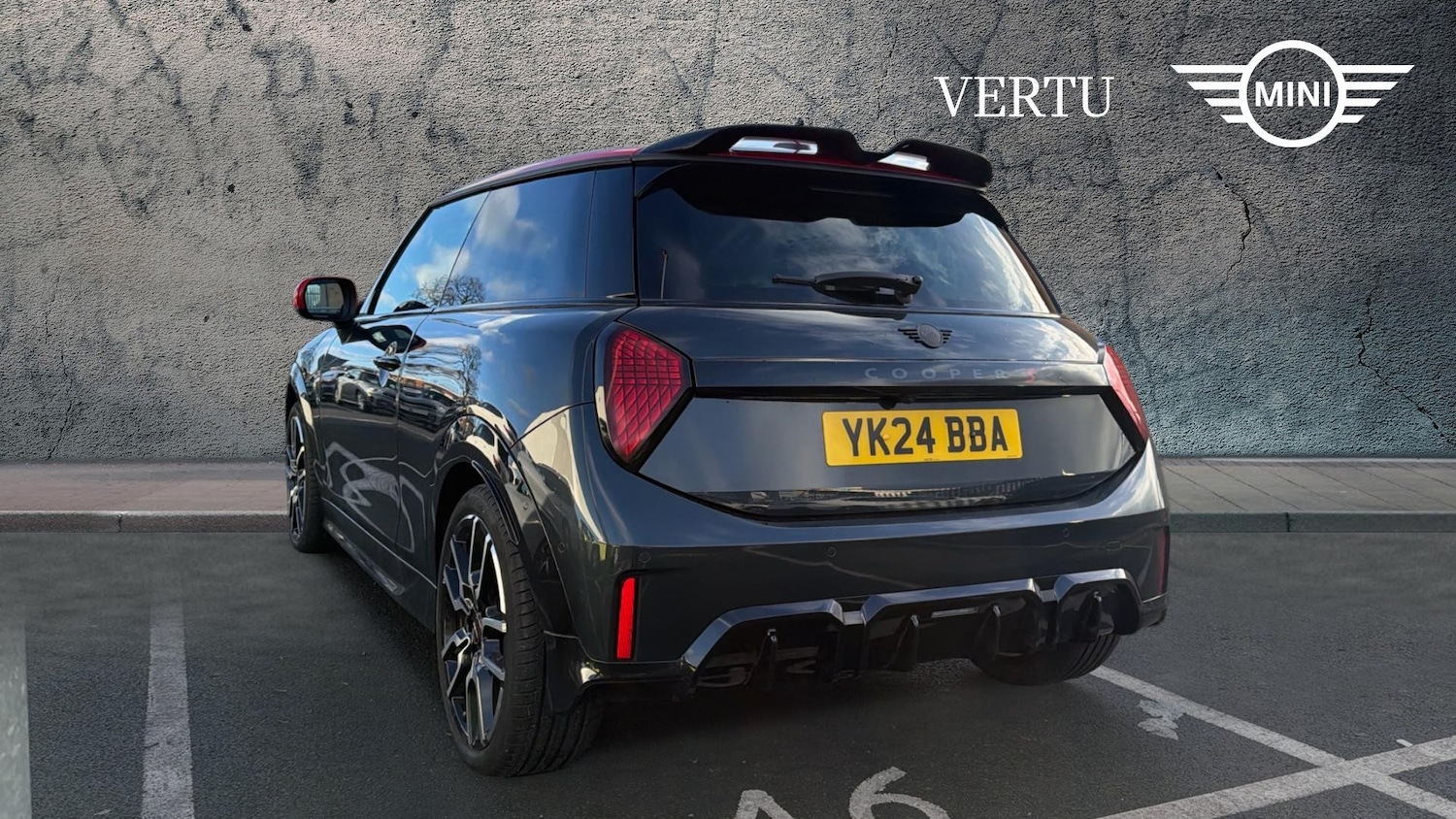 Used MINI Cooper 2024 for sale - 77206896: Photo 2