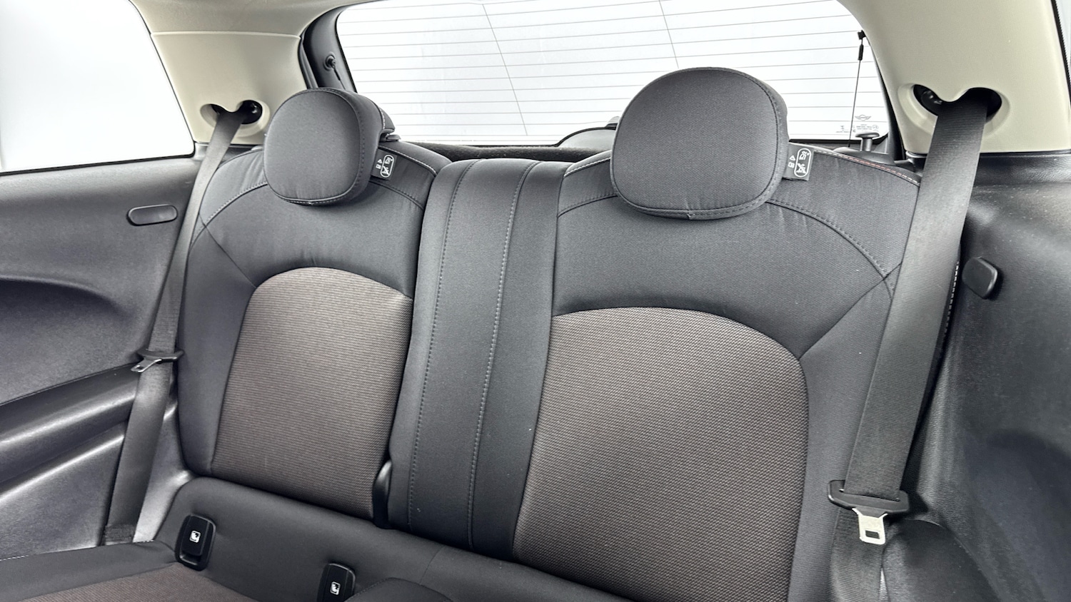 Used MINI Hatch 2023 for sale - 77326733: Photo 12