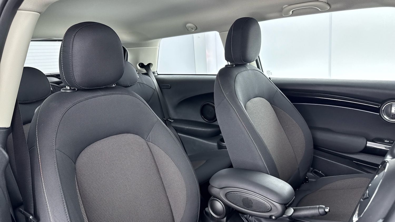 Used MINI Hatch 2023 for sale - 77326733: Photo 26