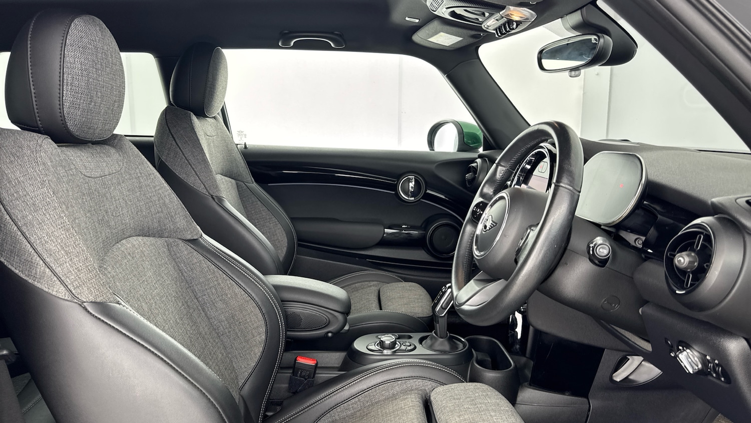 Used MINI Hatch 2021 for sale - 76974160: Photo 11