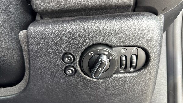 Used MINI Hatch 2018 for sale - 76055920: Photo 31