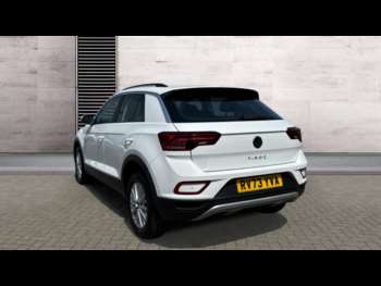 Used Volkswagen T-Roc 2023 for sale - 75025803: Photo