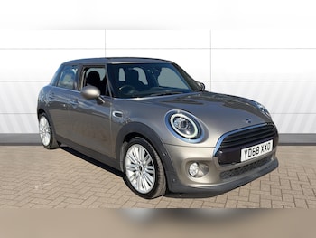 Used MINI Hatch 2018 for sale - 78846327: Photo