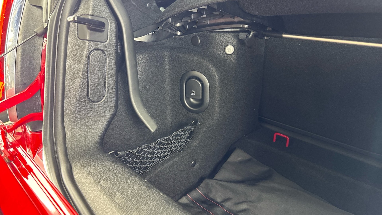 Used MINI Convertible 2023 for sale - 76637569: Photo 37