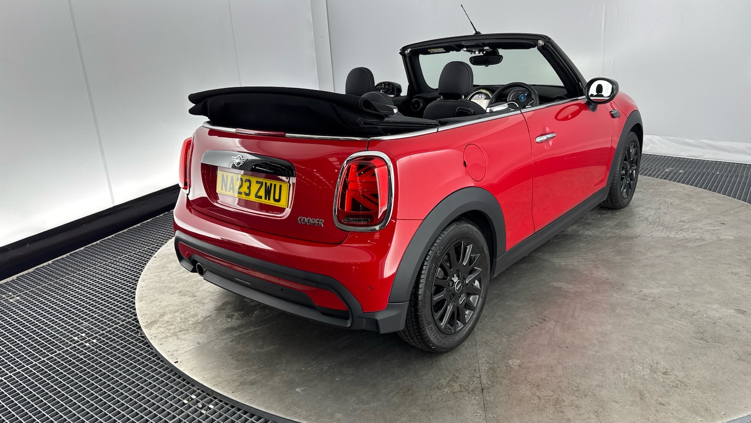 Used MINI Convertible 2023 for sale - 76637569: Photo 50