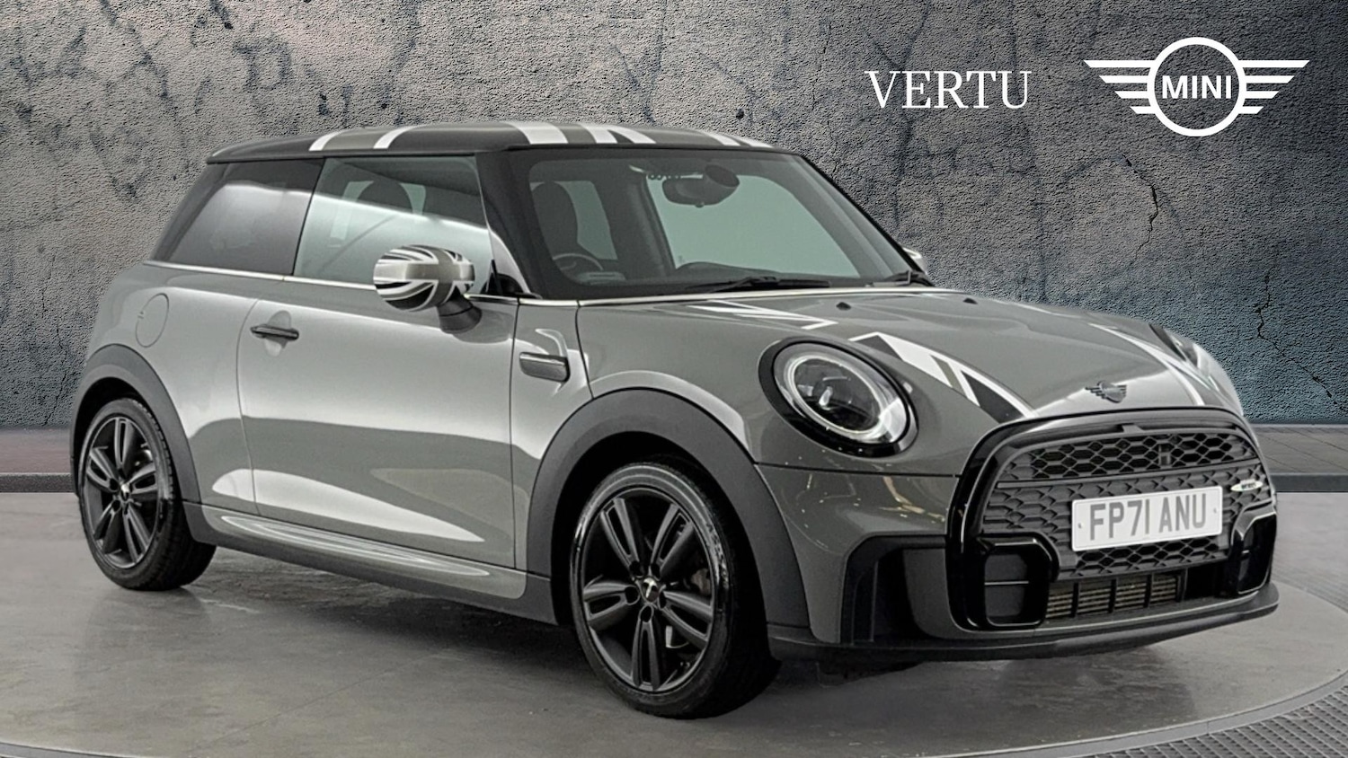 Used MINI Hatch 2021 for sale - 76946715: Photo 1