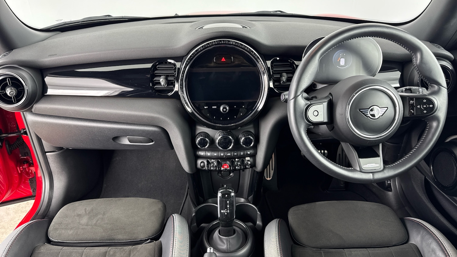 Used MINI Hatch 2022 for sale - 77758601: Photo 4