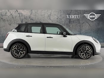 Used MINI Cooper 2024 for sale - 79762383: Photo