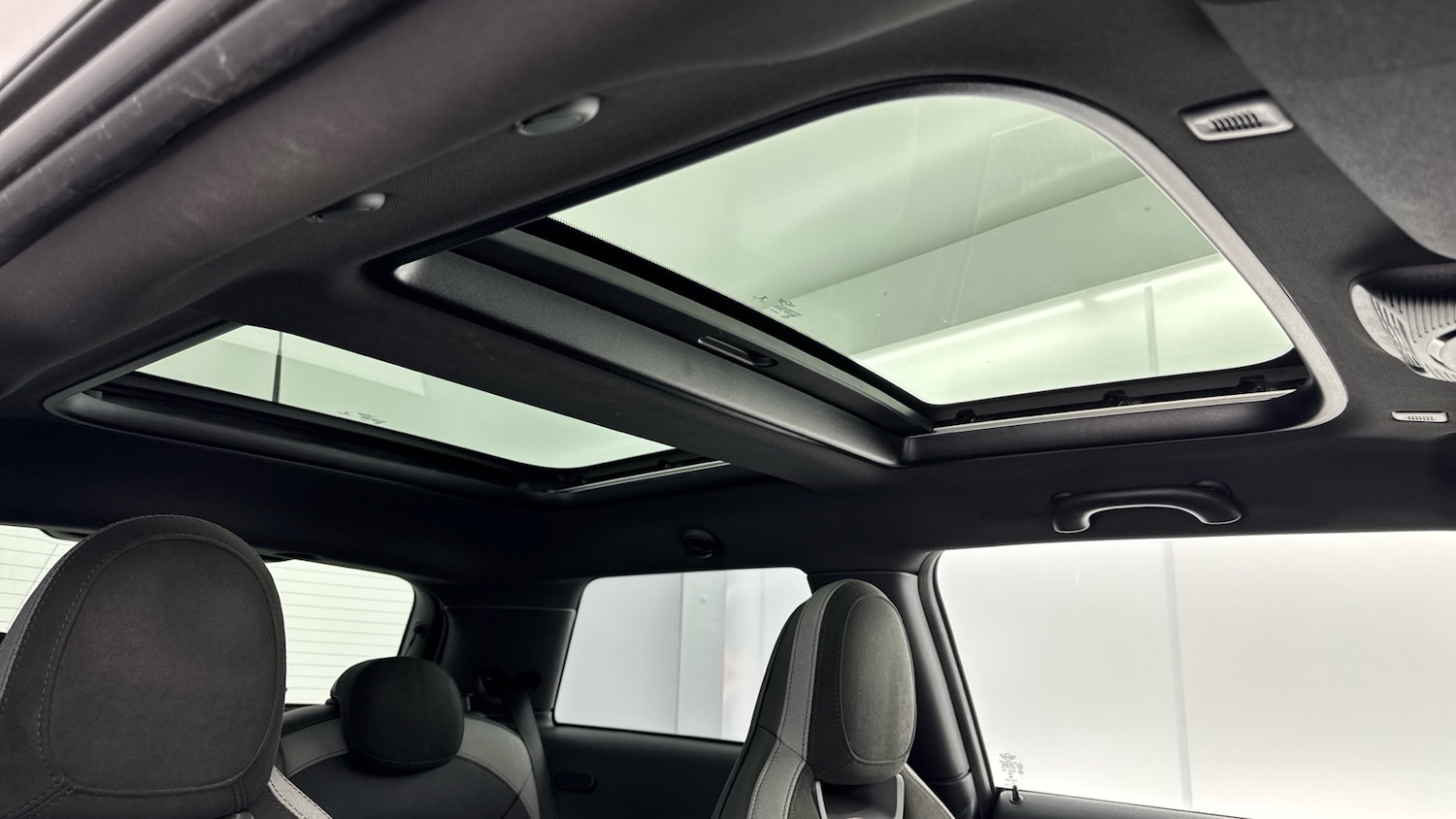 Used MINI Hatch 2022 for sale - 76477084: Photo 17