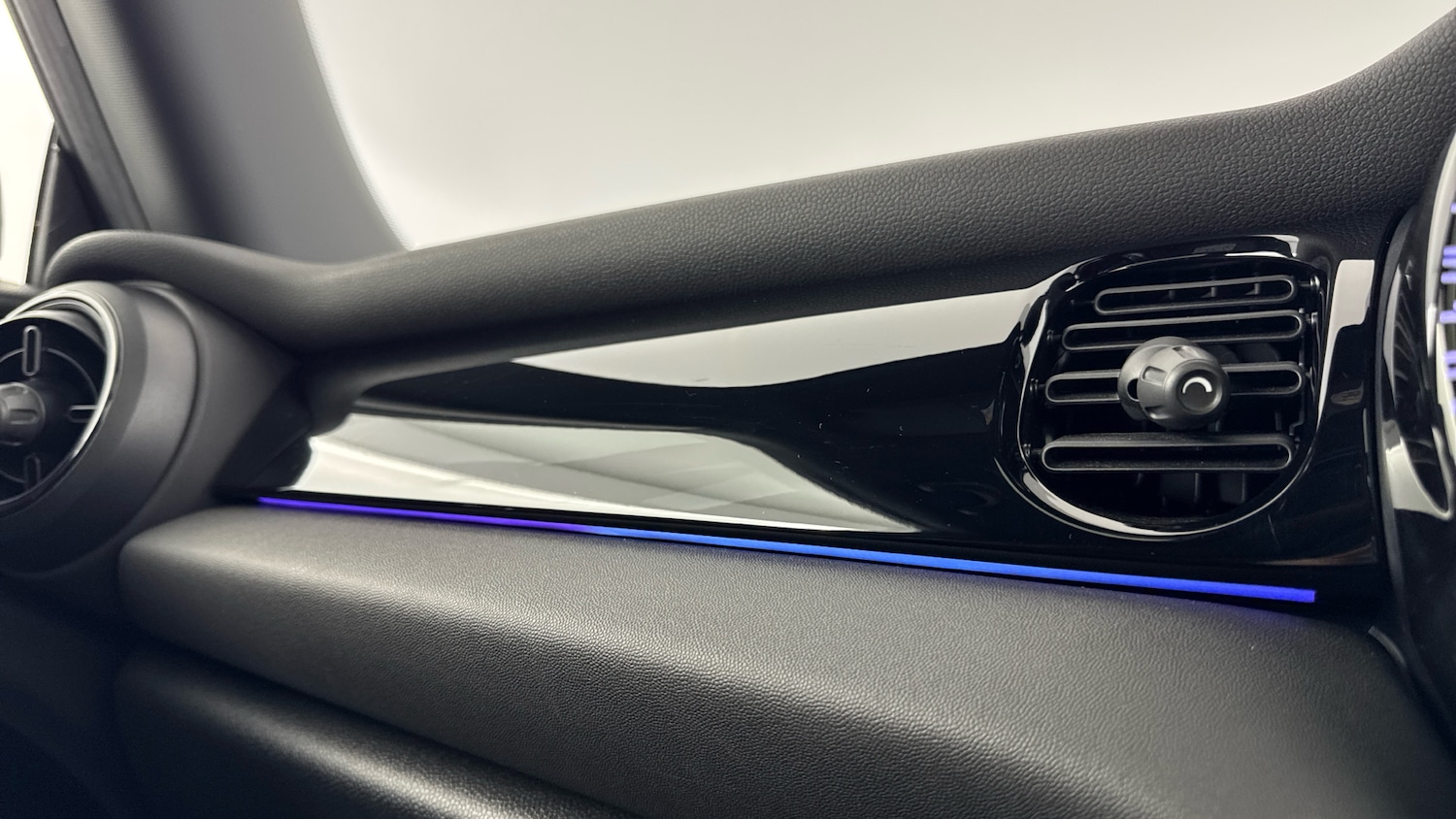 Used MINI Hatch 2022 for sale - 76477084: Photo 34