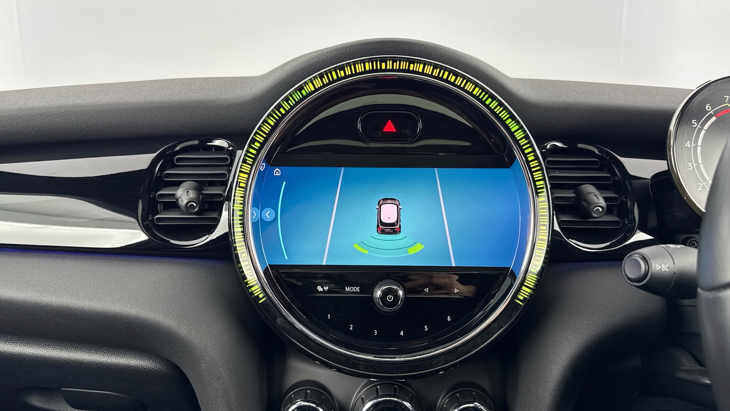 Used MINI Hatch 2022 for sale - 76477084: Photo 8