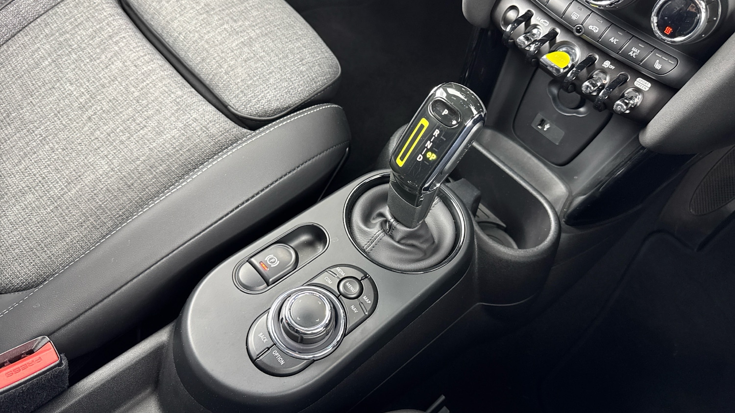 Used MINI Hatch 2021 for sale - 76956991: Photo 10