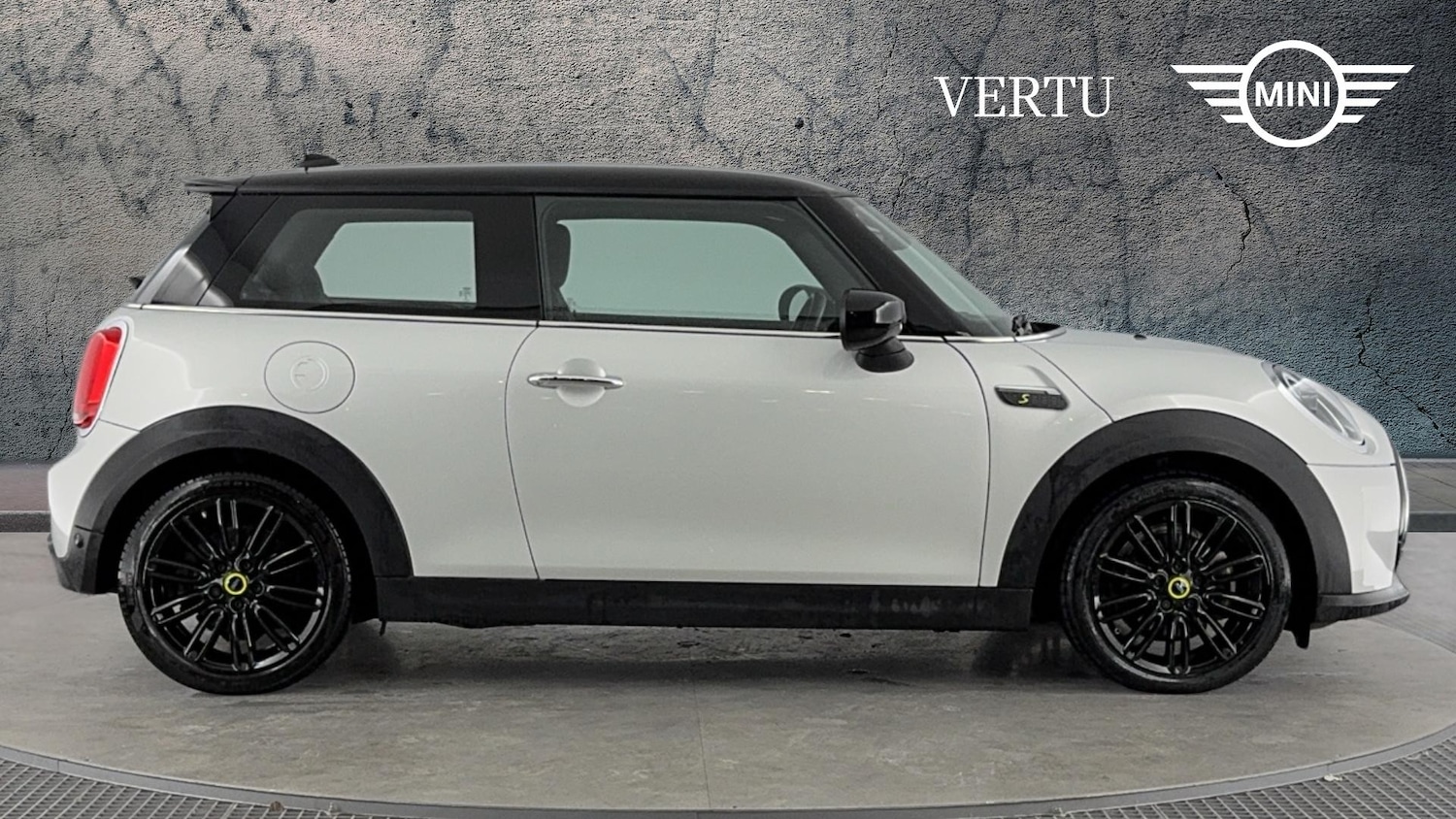 Used MINI Hatch 2021 for sale - 76956991: Photo 3