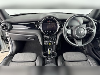 Used MINI Hatch 2021 for sale - 76956991: Photo