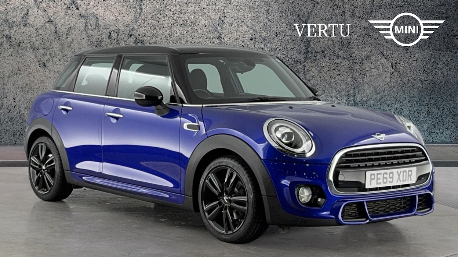 Used MINI Hatch 2019 for sale - 76451805: Photo 1