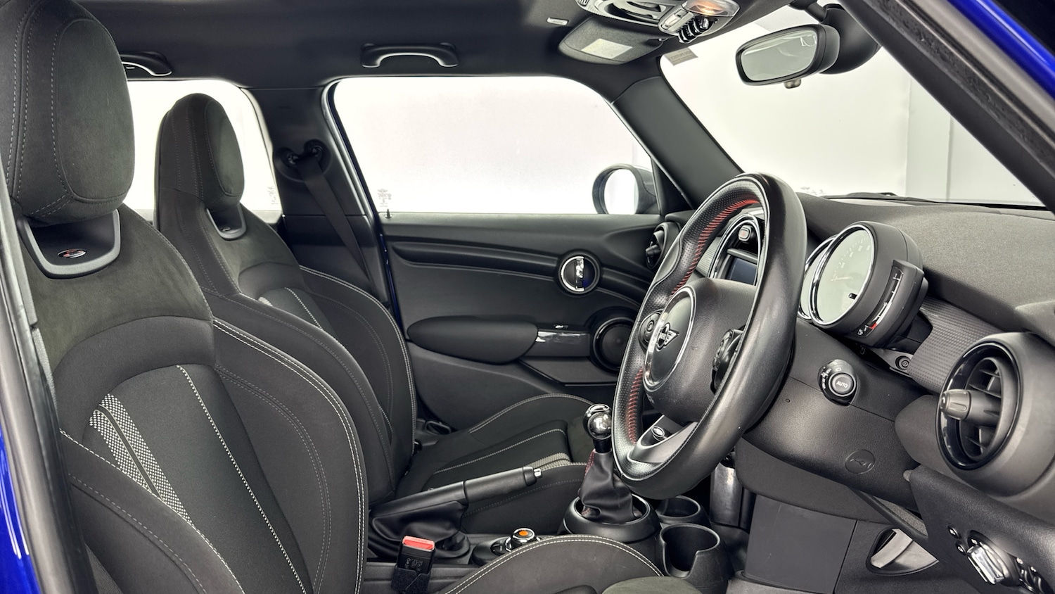 Used MINI Hatch 2019 for sale - 76451805: Photo 11