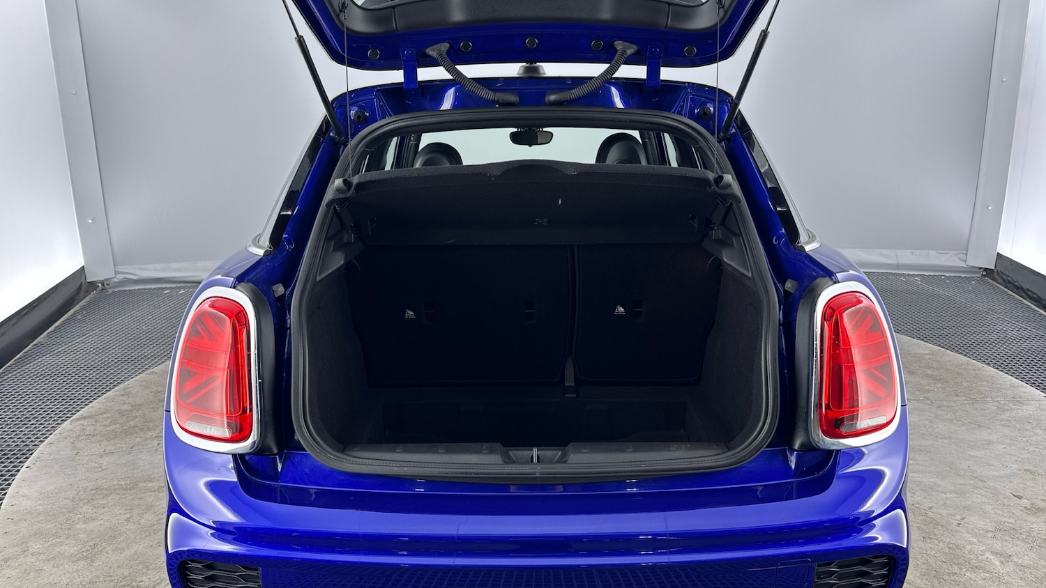 Used MINI Hatch 2019 for sale - 76451805: Photo 13