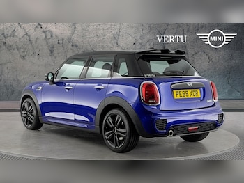 Used MINI Hatch 2019 for sale - 76451805: Photo