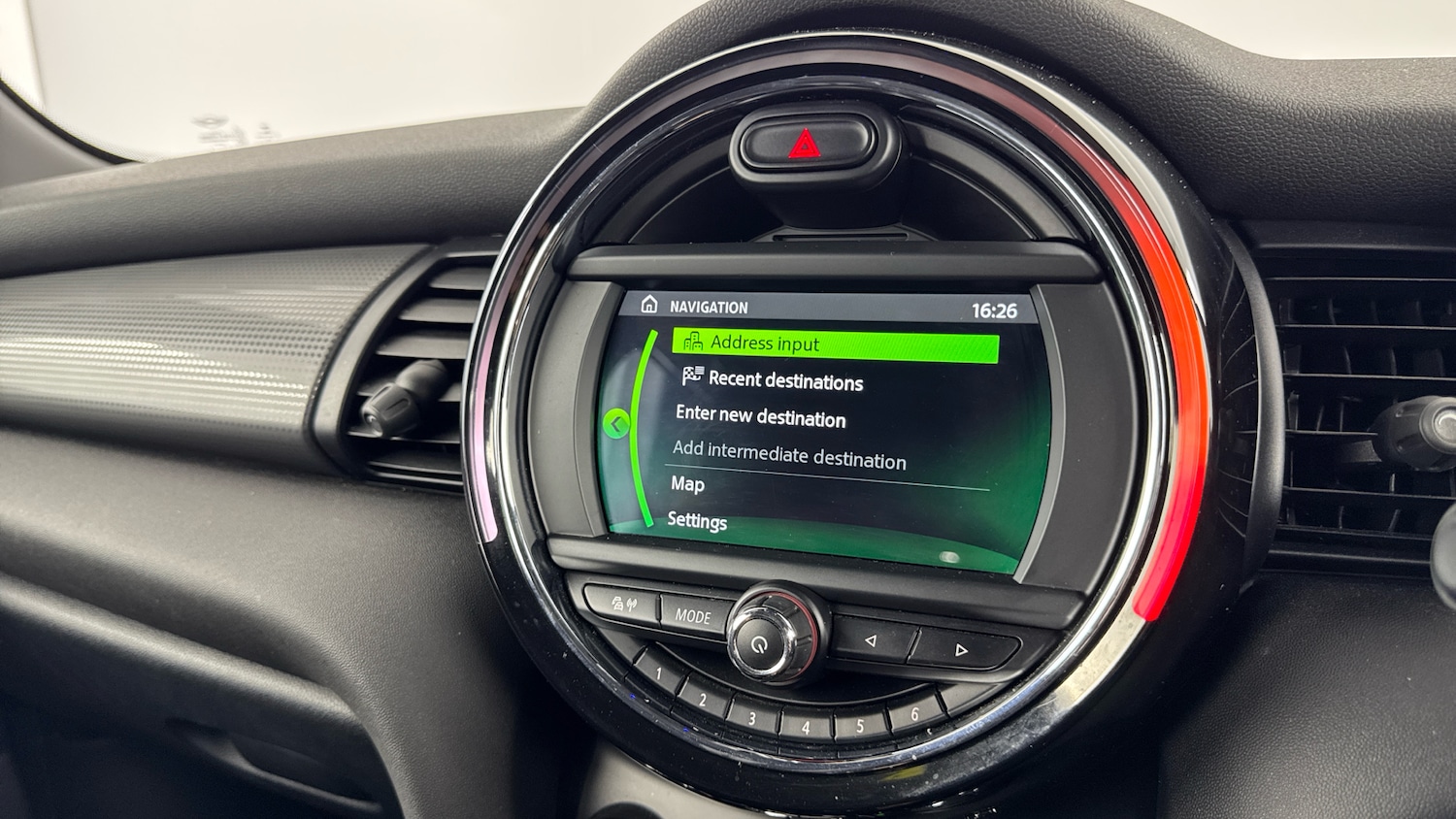 Used MINI Hatch 2019 for sale - 76451805: Photo 32