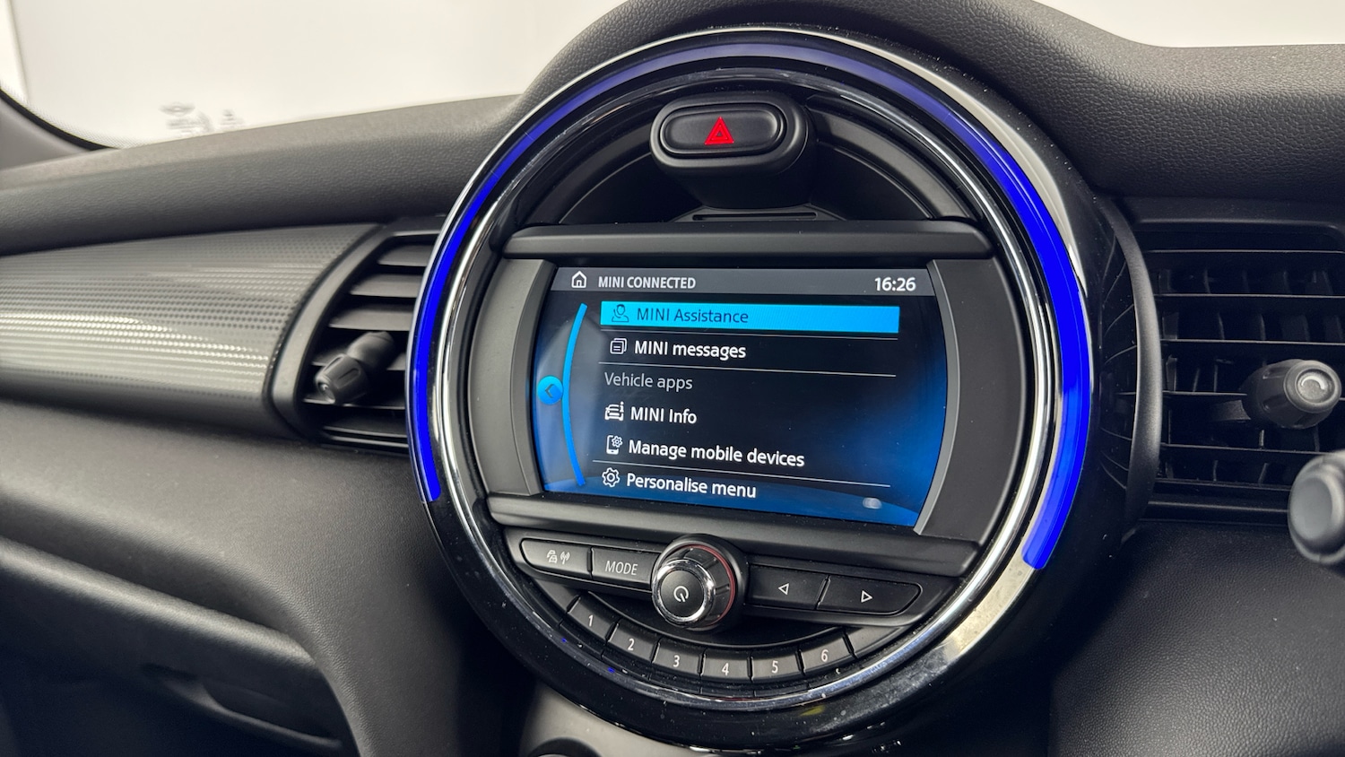 Used MINI Hatch 2019 for sale - 76451805: Photo 34