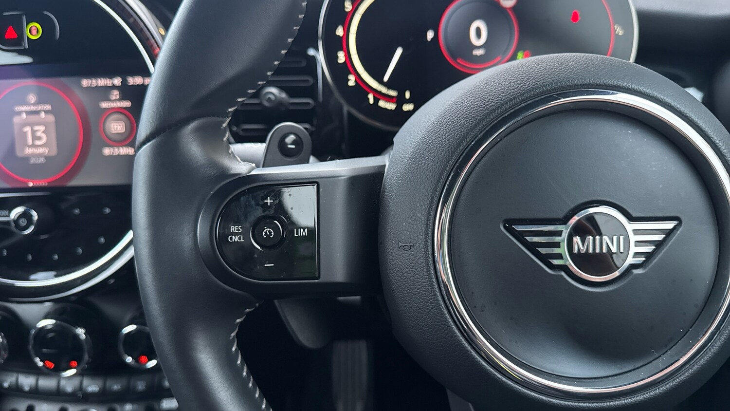 Used MINI Hatch 2022 for sale - 77883899: Photo 17