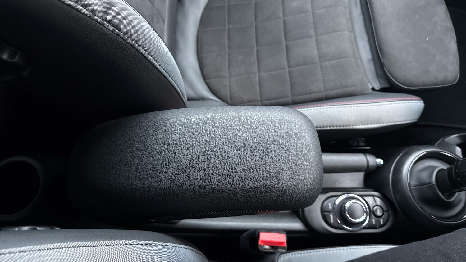 Used MINI Hatch 2022 for sale - 77883899: Photo 55