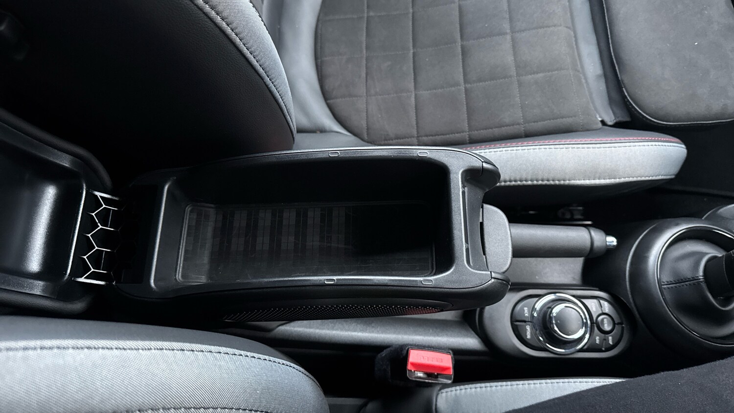 Used MINI Hatch 2022 for sale - 77883899: Photo 56