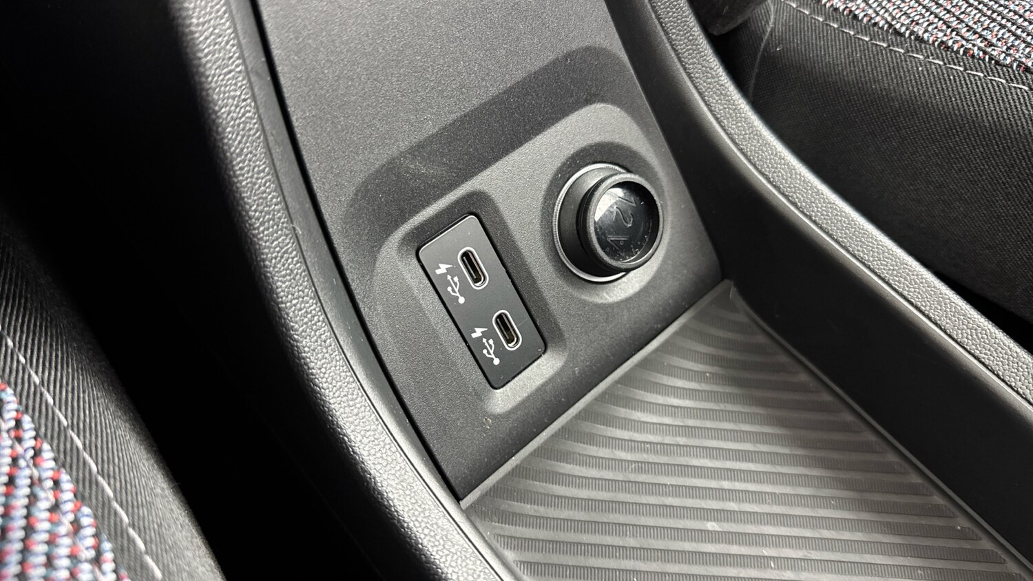 Used MINI Cooper 2024 for sale - 76564941: Photo 31