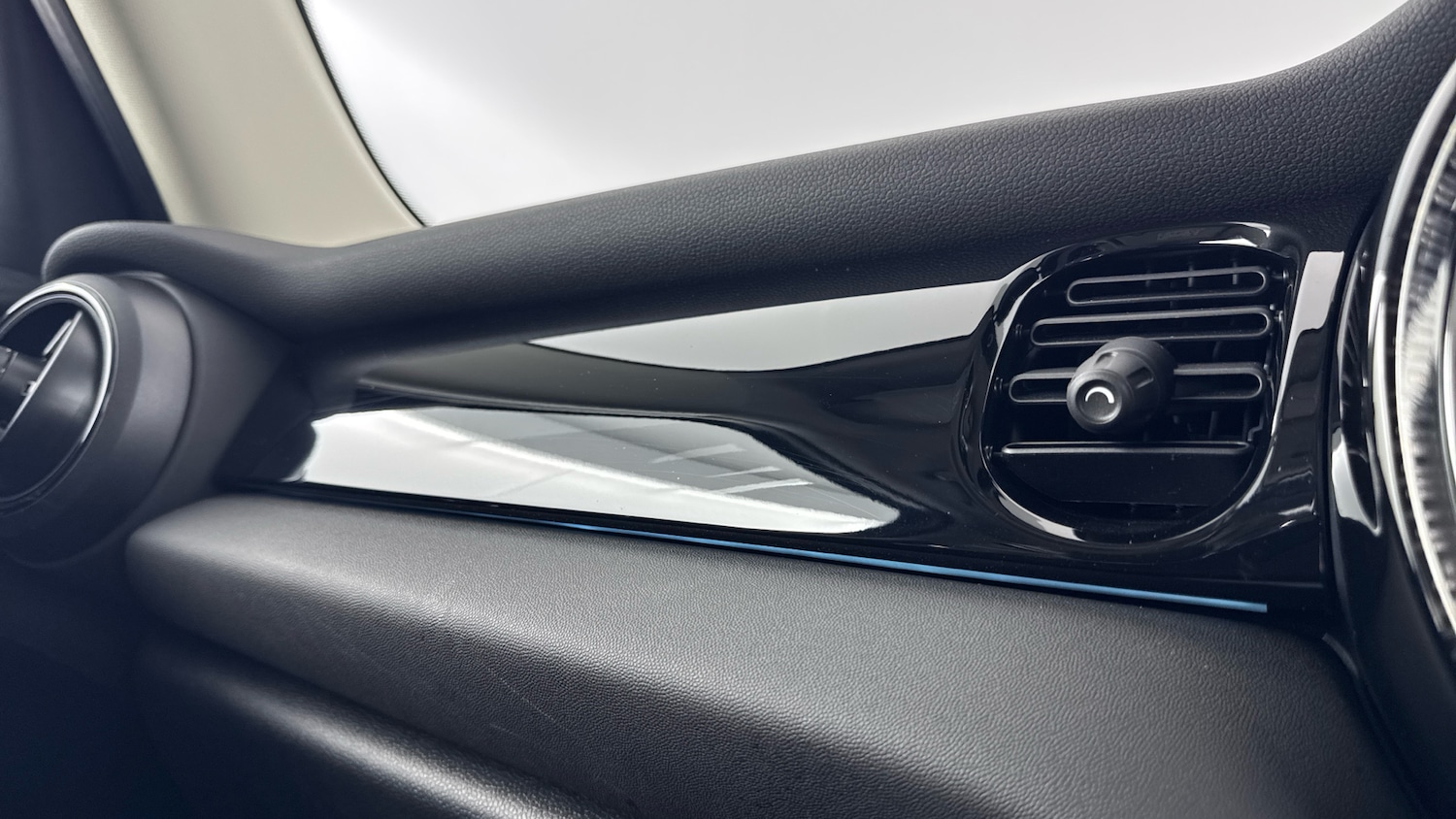 Used MINI Hatch 2022 for sale - 77517451: Photo 31