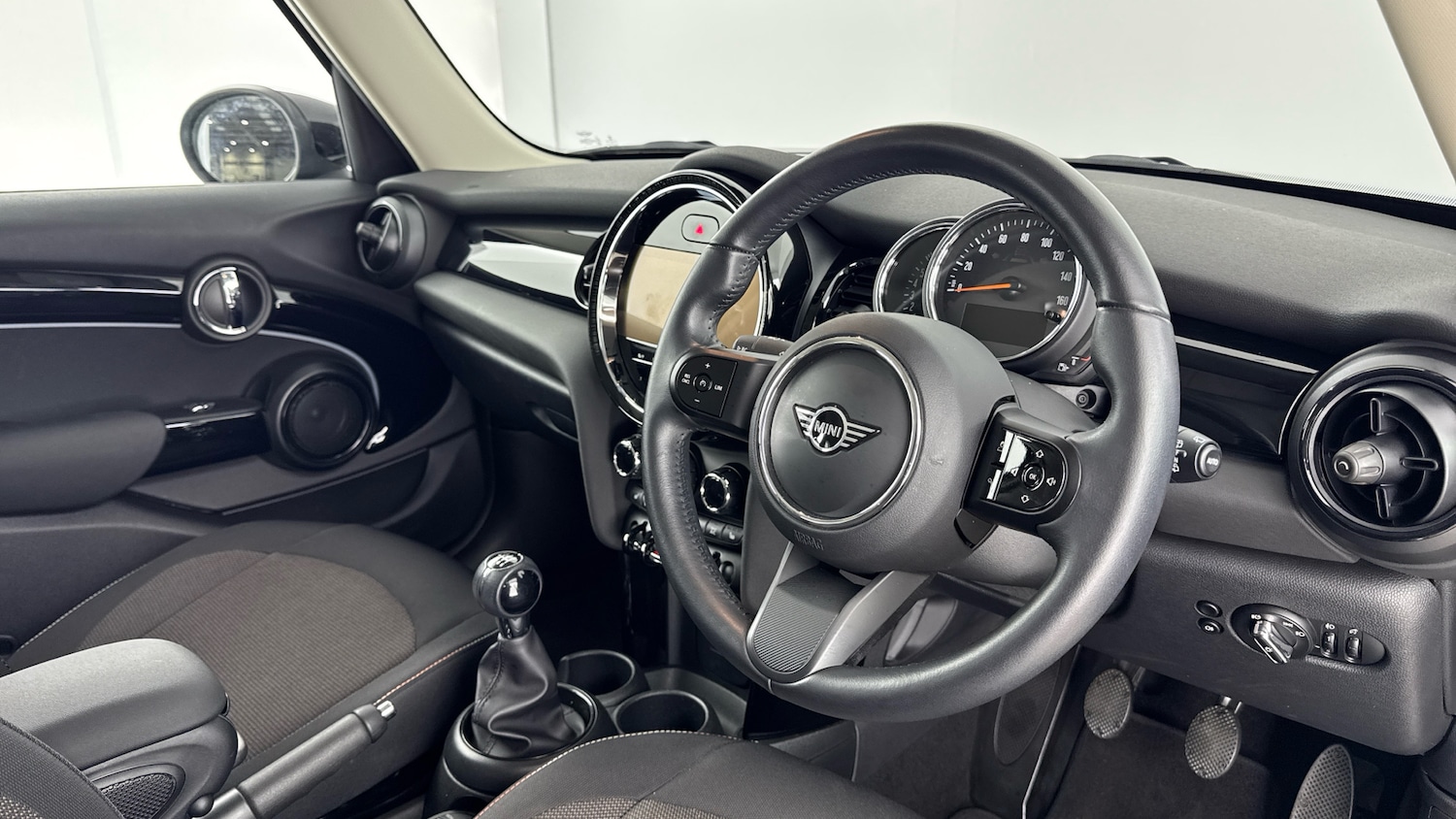 Used MINI Hatch 2022 for sale - 77517451: Photo 6