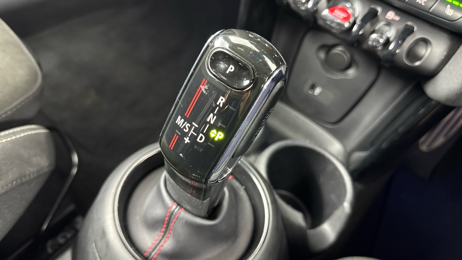 Used MINI Hatch 2020 for sale - 77917648: Photo 10