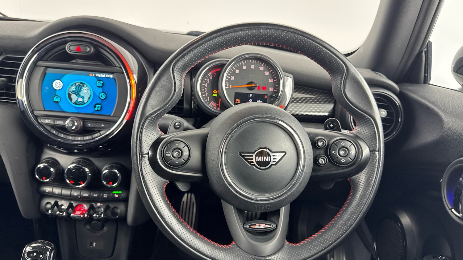 Used MINI Hatch 2020 for sale - 77917648: Photo 5