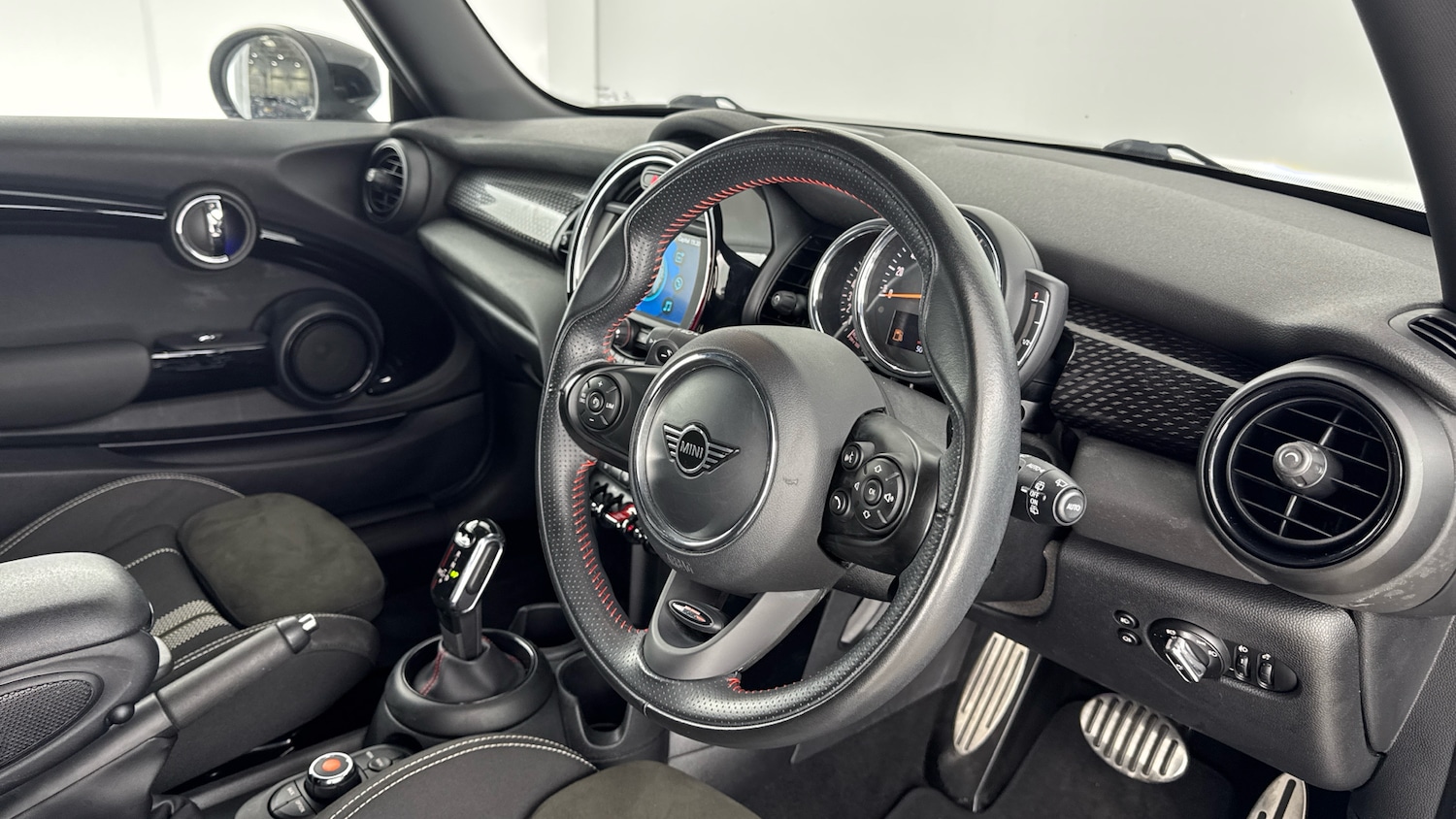 Used MINI Hatch 2020 for sale - 77917648: Photo 6