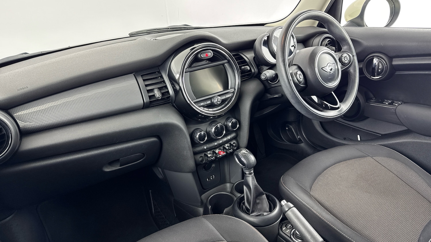 Used MINI Hatch 2017 for sale - 76319980: Photo 7